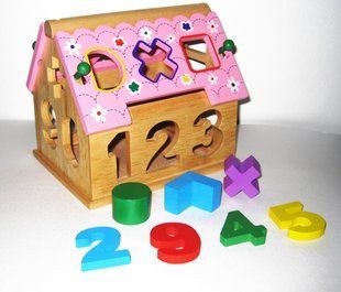 Деревянная игра сортер "Дом-Логика" 0563/0399 в коробке 563 фото