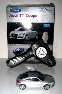 (УЦІНКА) Радіокерована металева модель WELLY машинки 1:32 AUDI TT (83009FW) на батарейках 83000 фото