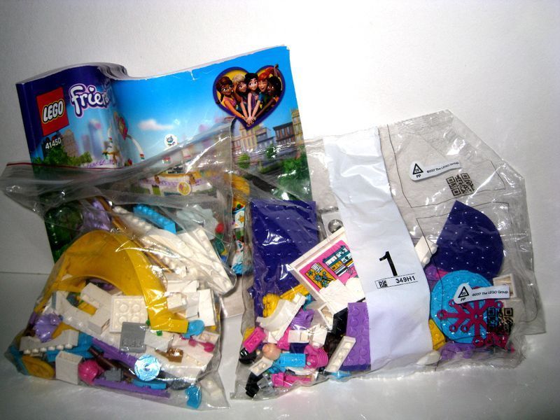🛍️✨ LEGO Friends 41450 &laquo;Торговый центр Хартлейк Сити&raquo; 41450 фото